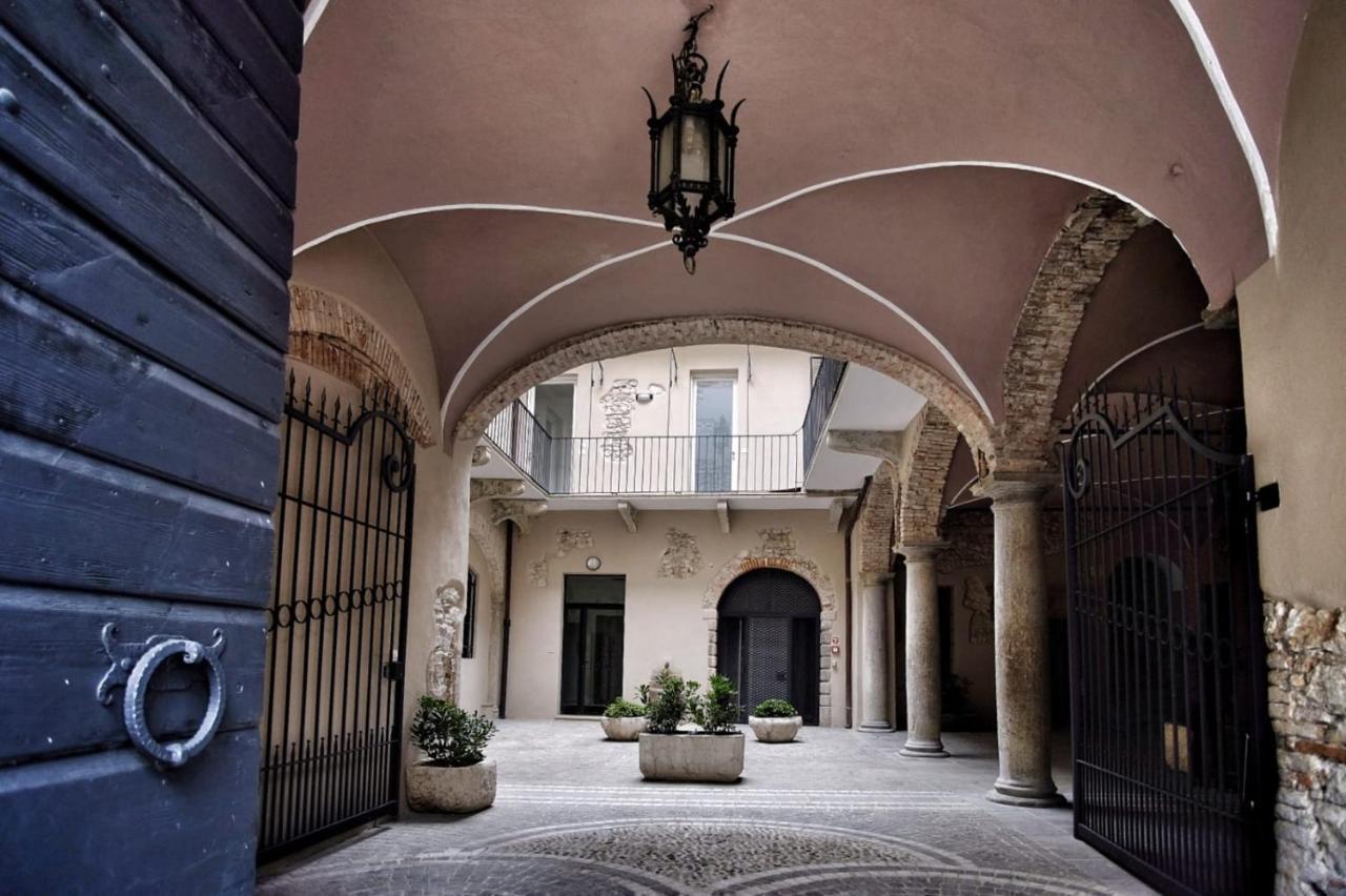 Corte Trento Дезенцано-дель-Гарда Экстерьер фото